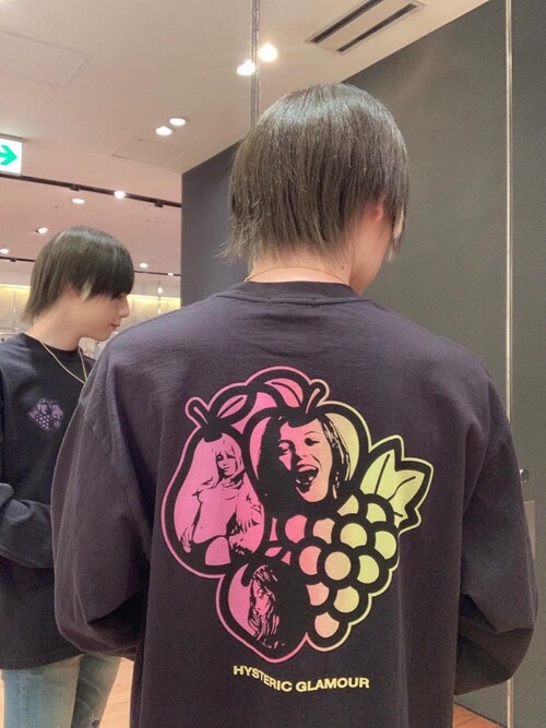 美品❣　HYSTERIC GLAMOUR ヒステリックグラマー　HYS Tシャツ HYSTERIC GLAMOUR（ヒステリックグラマー）の「HYS FRUITS T