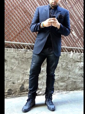 「GIORGIO ARMANI」｜Guy Viteriさん（メンズ）の春コーディネート