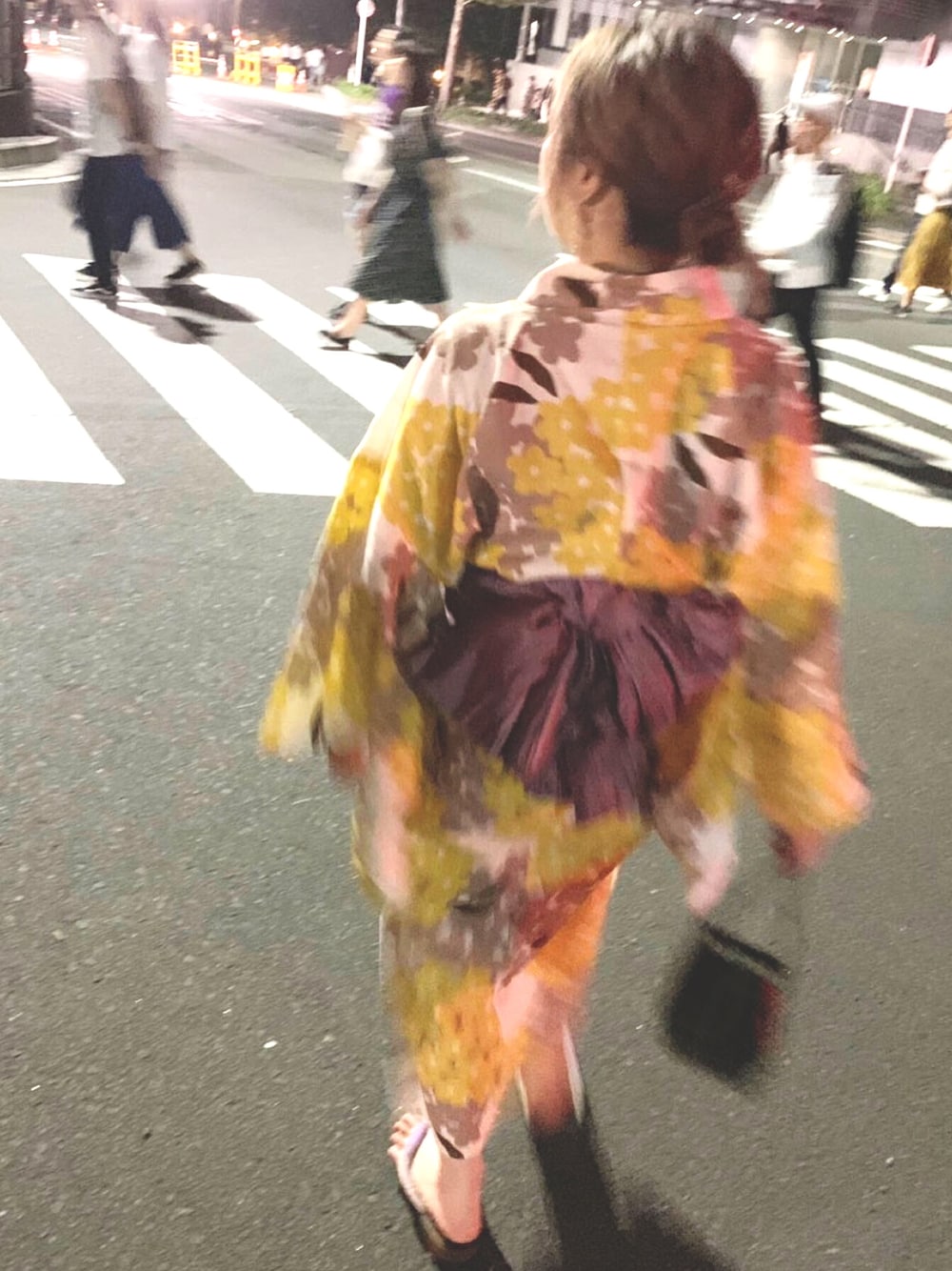「低身長コーデ、浴衣、お祭り、花火大会、花火、夏コーデ」｜「utataneの浴衣単品　北欧ふわふわ紫陽花（浴衣、イエロー系）」を使った、rikoさん（レディース・149cm）の夏コーディネートの1枚目の写真