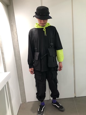 「Yohji Yamamoto（ヨウジヤマモト）のアイテム（帽子）」を使った、GO HAMAGUCHIさん（メンズ・184cm）の春コーディネート