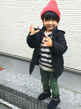 「LAGOM（LAGOM）のアイテム（ニット/セーター、ホワイト系）」を使った、ぷんさん（キッズ・80cm）の冬コーディネート
