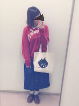 「シャツ×スウェット」｜「アイテム（スウェット）」を使った、こなこなこさん（レディース・155cm）の春コーディネート