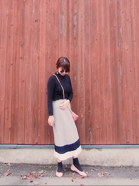 「黒タートルネック」｜「アイテム（バレエシューズ）」を使った、yukikoさん（レディース・164cm）の秋コーディネート
