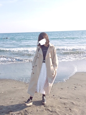 「海」｜「アイテム（トレンチコート）」を使った、さやさん（レディース・149cm）の春コーディネート