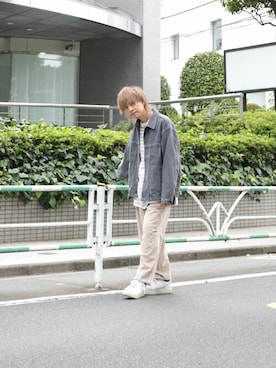 「PUBLIC TOKYO（パブリックトウキョウ）のアイテム（デニムジャケット）」を使った、ともむらんさん（メンズ・166cm）の秋コーディネート