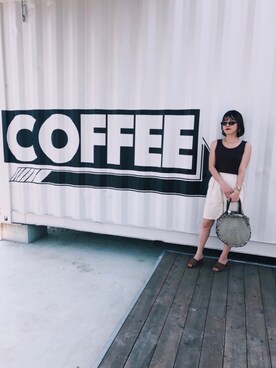 「NOFALL（ノーフォール）のメッシュ編み太ヒールサンダル（サンダル）」を使った、HITOMIさん（レディース・155cm）の秋コーディネート