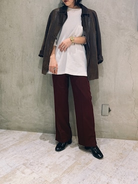 「MAJESTIC LEGON（マジェスティックレゴン）のセンタープレスパンツ（その他パンツ）」を使った、HITOMIさん（レディース・155cm）の秋コーディネート