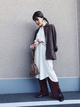 「LOWRYS FARM（ローリーズファーム）のアイテム（ポーチ）」を使った、HITOMIさん（レディース・155cm）の冬コーディネート