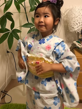 「MIKI HOUSE（ミキハウス）のアイテム（浴衣）」を使った、MAYUMAXさん（キッズ・100cm）の夏コーディネート