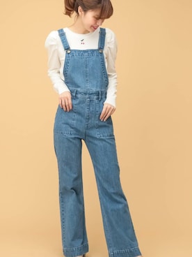 「Chico（チコ）のアイテム（サロペット/オーバーオール）」を使った、ATSUKOさん（レディース・164cm）の春コーディネート