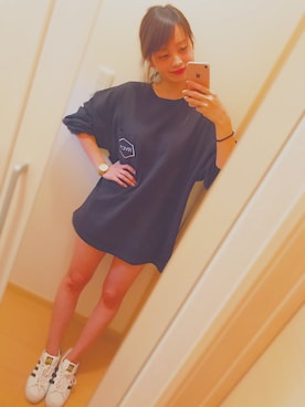 「ストリート女子」｜「アイテム（腕時計）」を使った、Naa さん（レディース・160cm）の秋コーディネート