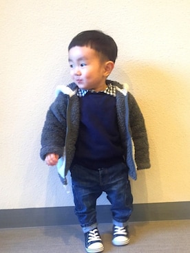 「babygap」｜「アイテム（スウェット）」を使った、TOWASORAさん（キッズ・80cm）の冬コーディネート