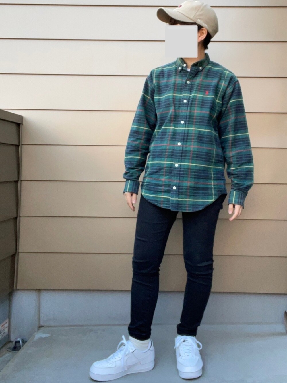 「シンプル、白スニーカー、古着、スニーカー、春、キャップ、ラルフローレン、NIKE、休日スタイル、アメカジ」｜「POLO RALPH LAURENのアイテム（シャツ/ブラウス、グリーン系）」を使った、angen さん（メンズ・157cm）の冬コーディネートの1枚目の写真