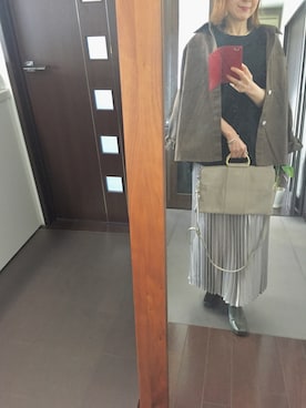 「プリーツ」｜「アイテム（ライダースジャケット）」を使った、２⭐️（👀不調しばらく👓）さん（レディース・155cm）の春コーディネート