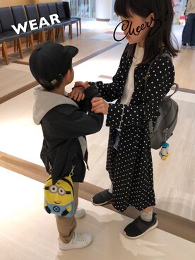 「Right-on（ライトオン）のアイテム（シャツワンピース）」を使った、☺︎アイリオ☺︎さん（キッズ・100cm）の春コーディネート