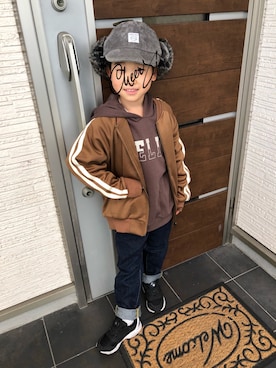 「BRANSHES（ブランシェス）のアイテム（ノーカラージャケット）」を使った、☺︎アイリオ☺︎さん（キッズ・110cm）の冬コーディネート