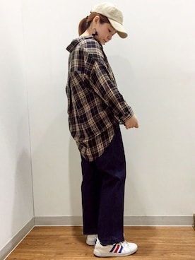 「襟抜きシャツ」｜YUMIRUさん（レディース・155cm）の秋コーディネート