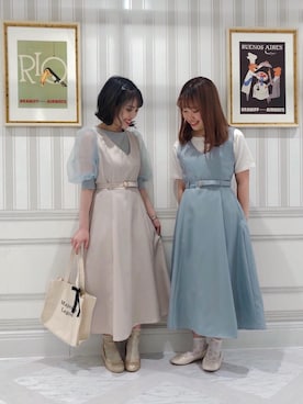 「MAJESTIC LEGON（マジェスティックレゴン）のアイテム（ジャンパースカート）」を使った、マジェスティックレゴンルミネ池袋店スタッフさん（レディース・155cm）の春コーディネート