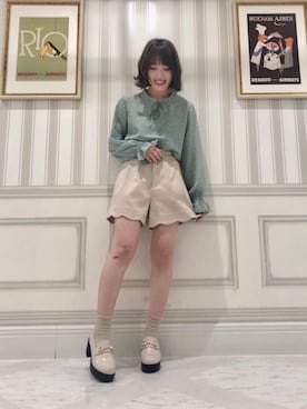 「MAJESTIC LEGON（マジェスティックレゴン）のタイニーハートブラウス（シャツ/ブラウス）」を使った、マジェスティックレゴンルミネ池袋店スタッフさん（レディース・147cm）の春コーディネート