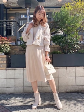 「アイボリー」｜「アイテム（トレンチコート）」を使った、マジェスティックレゴンルミネ池袋店スタッフさん（レディース・155cm）の冬コーディネート