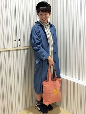 「LBC（エルビーシー）のアイテム（デニムジャケット）」を使った、LBC STAFFさん（レディース・158cm）の春コーディネート