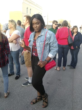 「Luxe（リュクス）のアイテム」を使った、Emikaさん（レディース・178cm）の春コーディネート