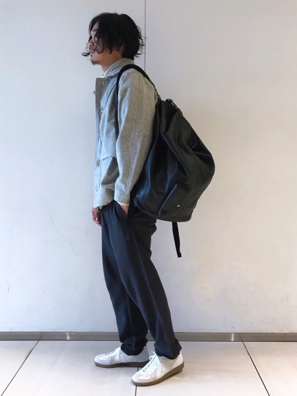 「DESA、rdv o globe、LEMAIRE、REPRODUCTION OF FOUND、johnbull、Johnbull Private labo、Dressages Johnbull Private labo、ジョンブル、ジョンブル　プライベート　ラボ(Johnbull Private labo)、スウェット」｜「DESA 1972のアイテム（バックパック/リュック、ブラック系）」を使った、Benshoさん（メンズ・178cm）の秋コーディネートの1枚目の写真