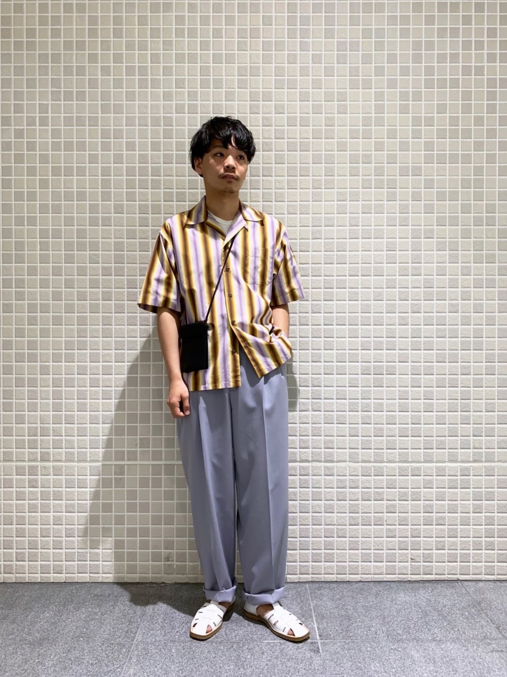「MARNI、LEMAIRE、isaac reina、johnbull、Johnbull Private labo、Dressages Johnbull Private labo、ジョンブル、ジョンブル　プライベート　ラボ(Johnbull Private labo)、夏、シンプル」｜「MARNIのアイテム（シャツ/ブラウス、ピンク系）」を使った、Benshoさん（メンズ・177cm）の春コーディネートの1枚目の写真