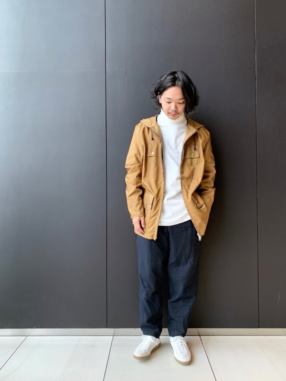 「MARNI、REPRODUCTION OF FOUND、johnbull、Johnbull Private labo、Dressages Johnbull Private labo、ジョンブル、ジョンブル　プライベート　ラボ(Johnbull Private labo)、大人カジュアル、シンプル、春」｜「MARNIのアイテム（ミリタリージャケット、ゴールド系）」を使った、Benshoさん（メンズ・177cm）の春コーディネートの1枚目の写真