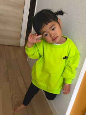 「selectshopのアイテム（トップス、グリーン系）」を使った、yotsuhamama*さん（キッズ・90cm）の春コーディネート