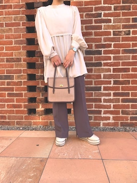 「one after another NICE CLAUP（ワンアフターアナザーナイスクラップ）のアイテム（スラックス、ブラウン系）」を使った、ももかさん（レディース・150cm）の冬コーディネート