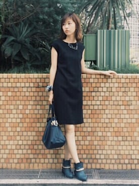 「バッグ」｜「アイテム（ブーティ）」を使った、寺島茉里さん（レディース・169cm）の秋コーディネート