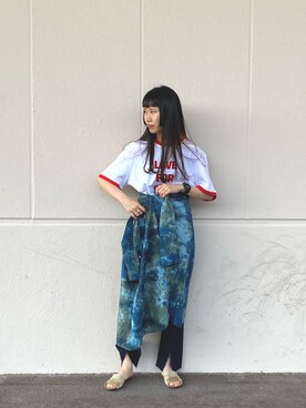 「タイダイ」｜「アイテム（シャツワンピース）」を使った、きんたさん（レディース・159cm）の春コーディネート