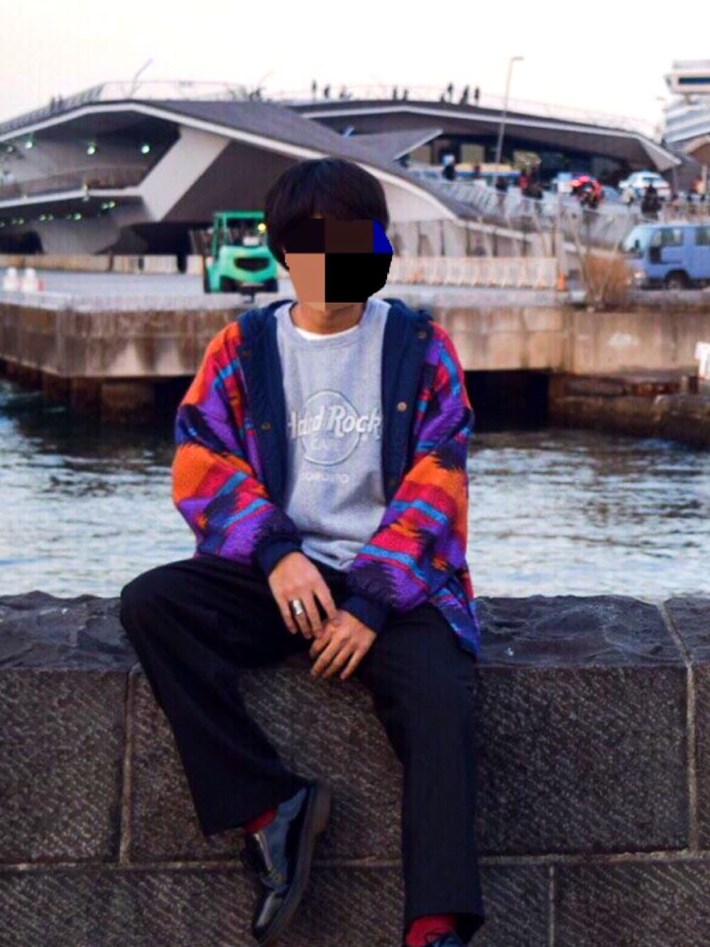 「オーバーサイズ、ootd、ビックシルエット、低身長、春、はるコーデ、Dr.Martens、ワイドパンツ、アウター」｜「Hard Rock Cafeのアイテム（トップス、グレー系）」を使った、HIROHIDEさん（メンズ・164cm）の春コーディネートの1枚目の写真