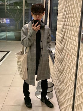 「koe（コエ）のアイテム（ステンカラーコート）」を使った、Shuhei Matsuyamaさん（メンズ・168cm）の春コーディネート