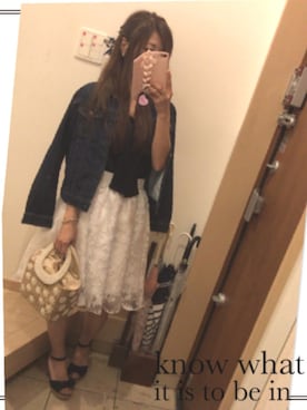 「白スカート」｜「アイテム（財布/小物）」を使った、こたつんさん（レディース・158cm）の春コーディネート