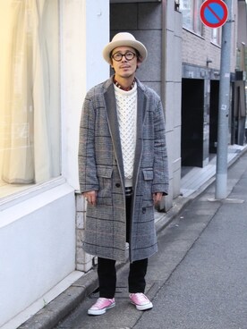 「FACTOTUM（ファクトタム）のアイテム（チェスターコート）」を使った、ShikouHiwatashiさん（メンズ・170cm）の秋コーディネート