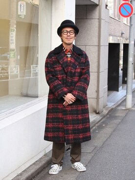 「FACTOTUM（ファクトタム）のアイテム（チェスターコート）」を使った、ShikouHiwatashiさん（メンズ・170cm）の秋コーディネート