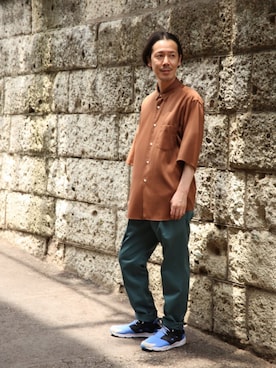 「FACTOTUM（ファクトタム）のアイテム（パンツ）」を使った、ShikouHiwatashiさん（メンズ・170cm）の夏コーディネート