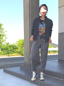 「ロックT」｜「アイテム（ブルゾン）」を使った、TASIA さん（レディース・155cm）の春コーディネート