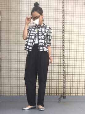 「TOPSHOP（トップショップ）のアイテム（シャツ/ブラウス）」を使った、TASIA さん（レディース・155cm）の春コーディネート