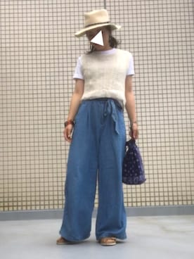 「rps（アールピーエス）のアイテム（ベスト）」を使った、TASIA さん（レディース・155cm）の夏コーディネート