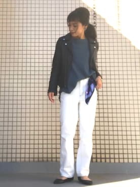 「ホワイトデニム」｜「アイテム（ライダースジャケット）」を使った、TASIA さん（レディース・155cm）の秋コーディネート
