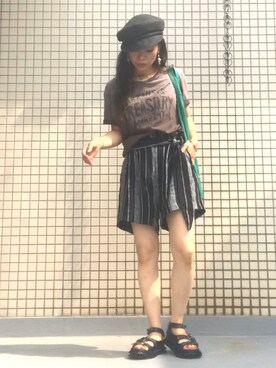 「GLOBAL WORK（グローバルワーク）のアイテム（キャスケット）」を使った、TASIA さん（レディース・155cm）の夏コーディネート