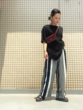 「SILVER BULLET（シルバーバレット）のアイテム（アクセサリー）」を使った、TASIA さん（レディース・155cm）の春コーディネート