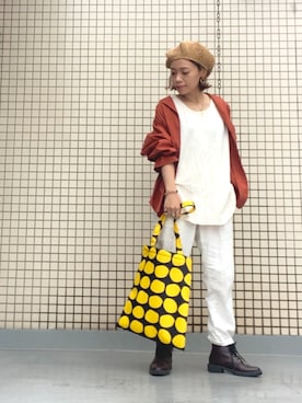 「Khaju（カージュ）のアイテム」を使った、TASIA さん（レディース・155cm）の夏コーディネート