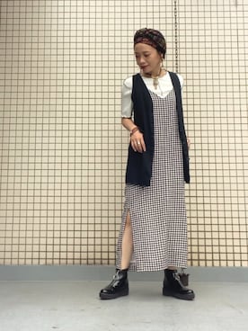 「SILVER BULLET（シルバーバレット）のアイテム（アクセサリー）」を使った、TASIA さん（レディース・155cm）の夏コーディネート
