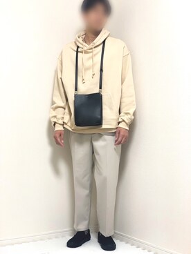 「shiki tokyo（シキトウキョウ）のアイテム（パーカー）」を使った、kazuさん（メンズ・173cm）の秋コーディネート