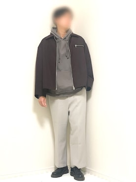 「shiki tokyo（シキトウキョウ）のアイテム（パーカー）」を使った、kazuさん（メンズ・173cm）の秋コーディネート