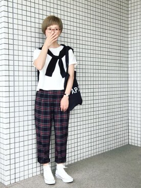 「GU（ジーユー）のアイテム（パンツ、ブラック系）」を使った、ユキさん（レディース・159cm）の秋コーディネート